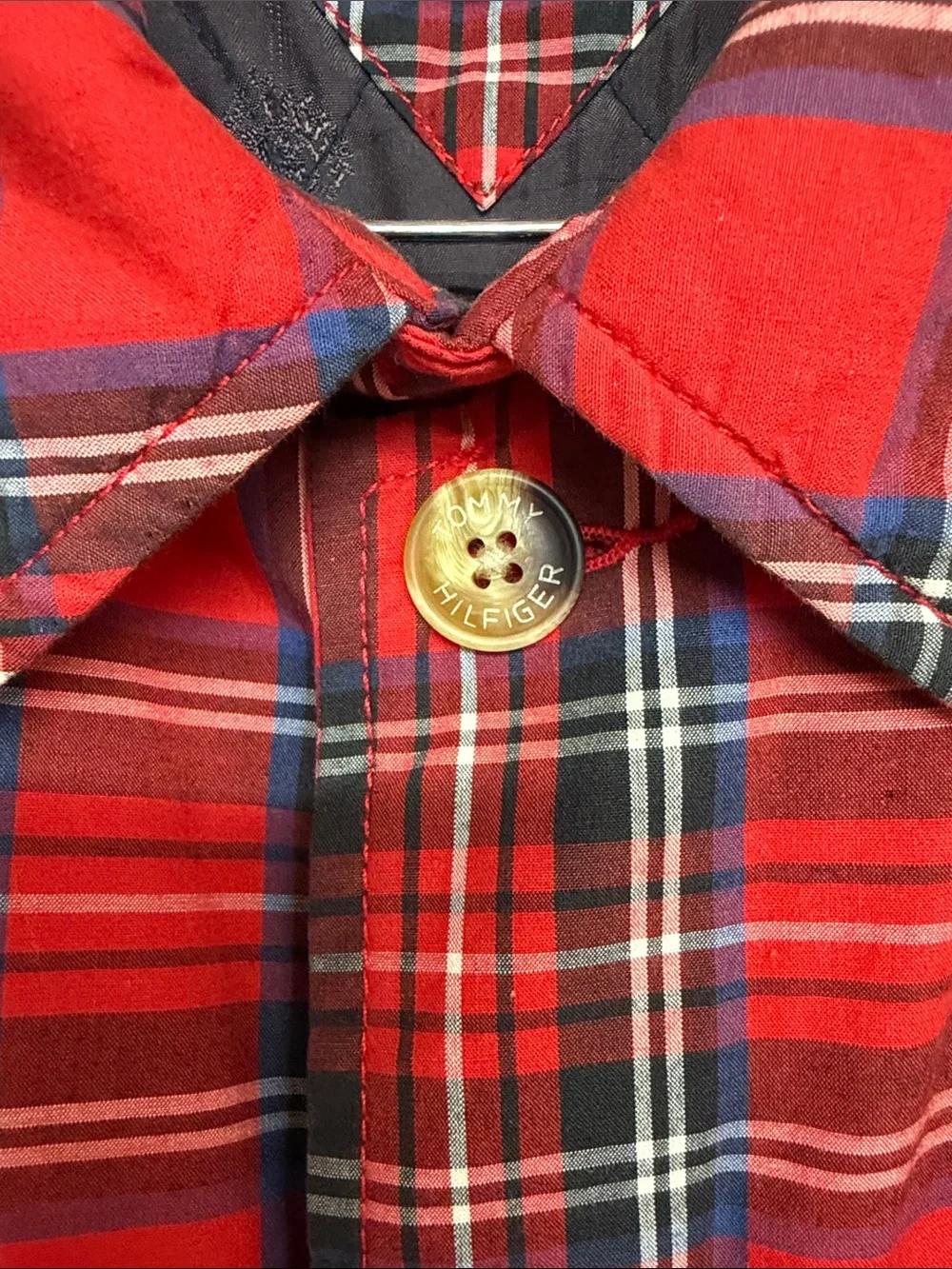 Tommy Hilfiger Men’s VTG 90s/Y2K Red Tartan Plaid Quilt-Lined Shirt Jacket. L/G